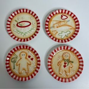 MWW 4” Mini Plate Set Gingerbread Man Cookies